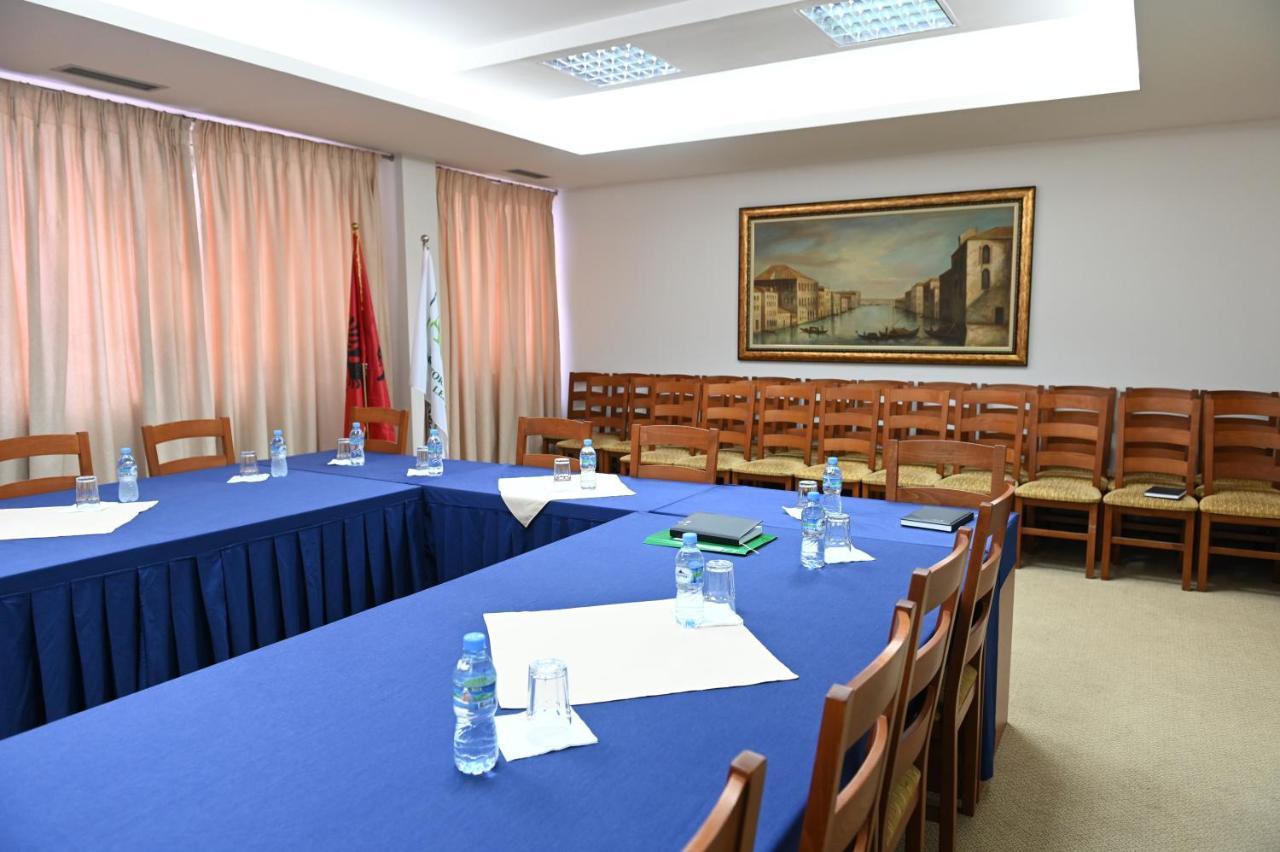 Hotel Liss Lezhë 외부 사진