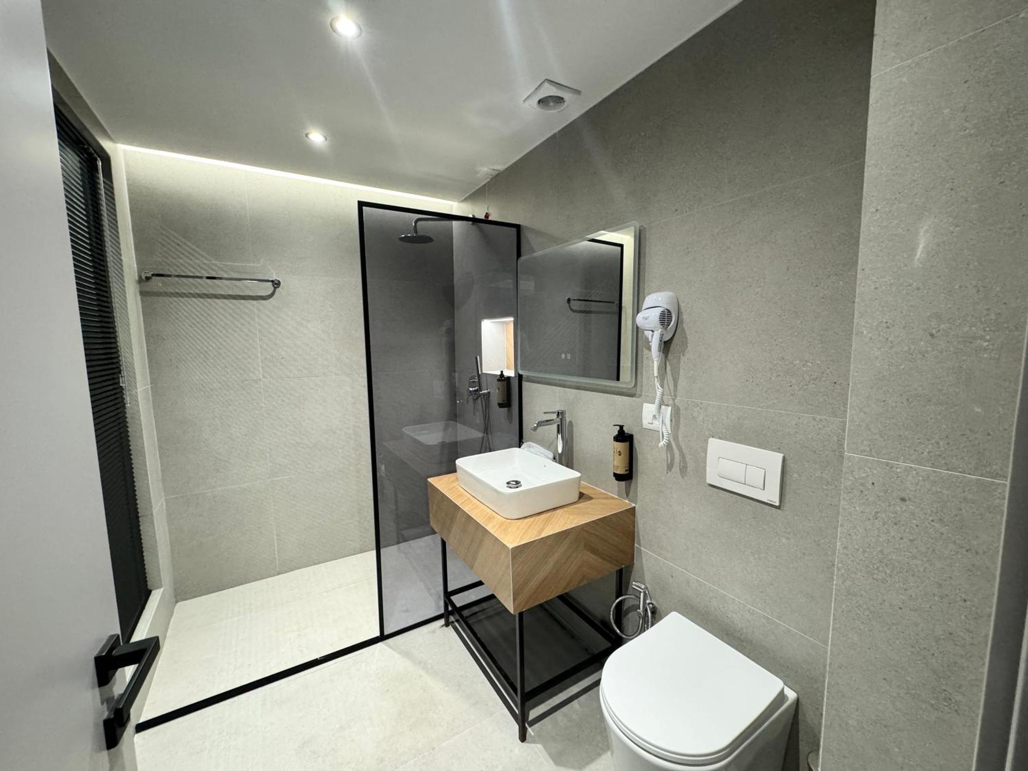 Hotel Liss Lezhë 외부 사진